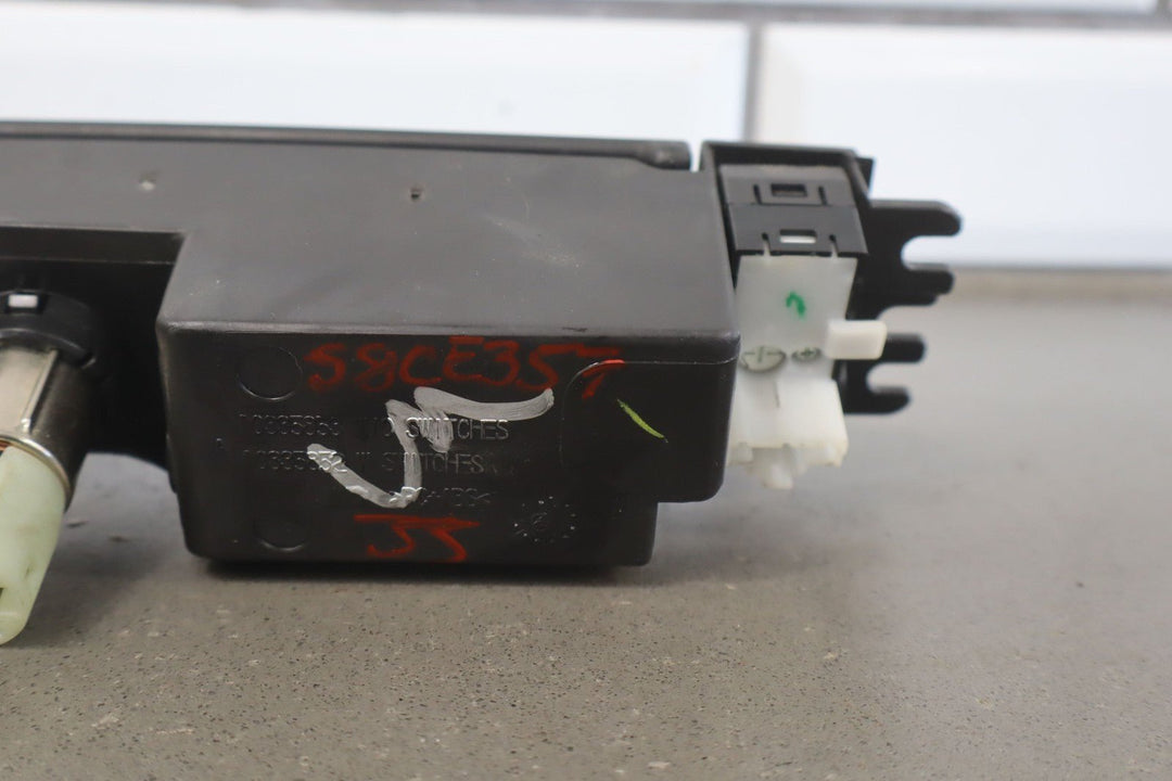 2005 - 2013 C6 Corvette Dash Mounted Ashtray Lighter Seat Button *Broken Spring*