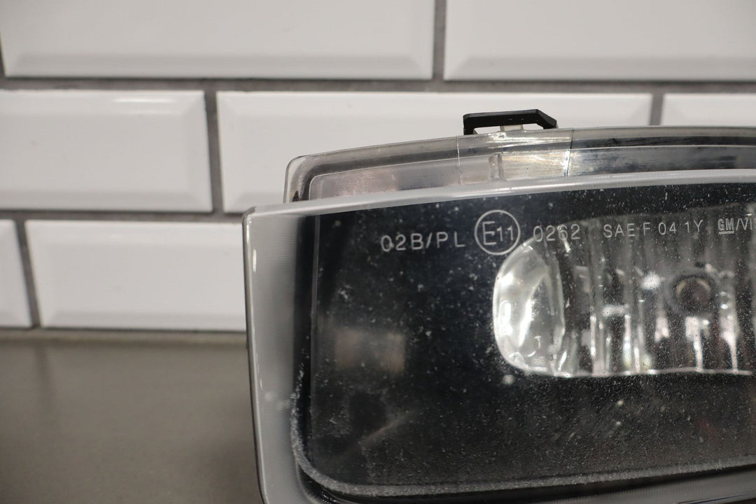 2005 - 2013 C6 Corvette Front Left LH OEM Bumper Mounted Fog Light Lamp
