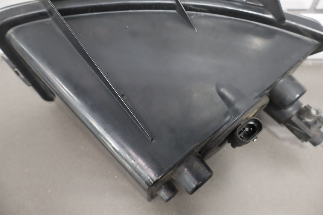 2005 - 2013 C6 Corvette Front Left LH OEM Bumper Mounted Fog Light Lamp