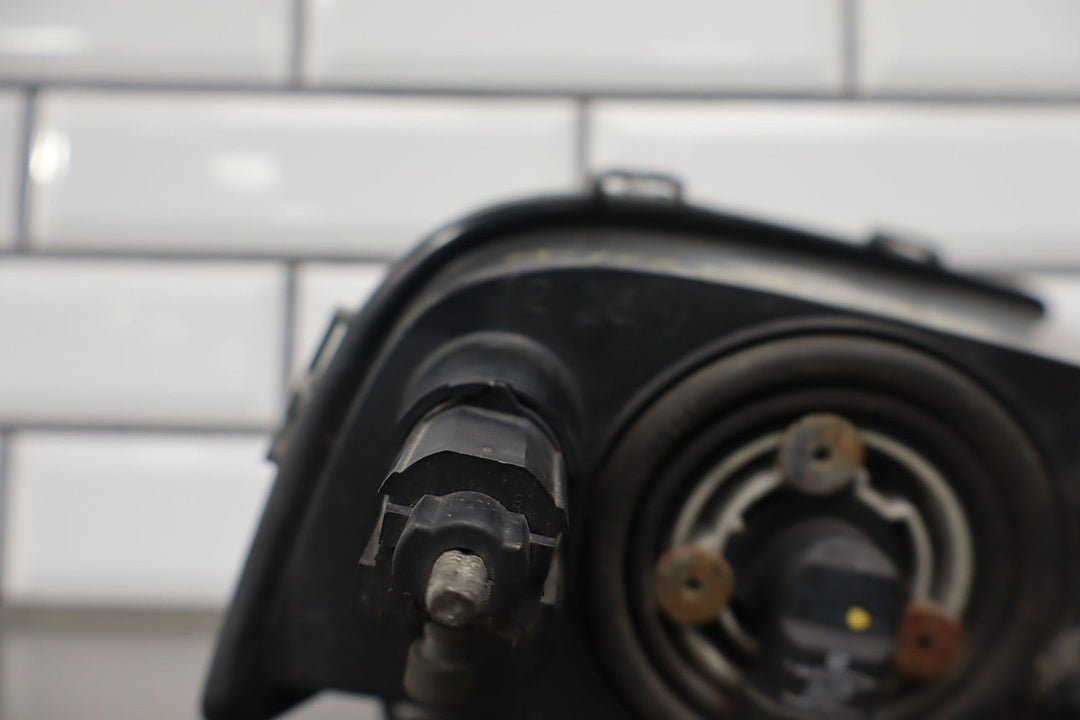 2005 - 2013 C6 Corvette Front Left LH OEM Bumper Mounted Fog Light Lamp