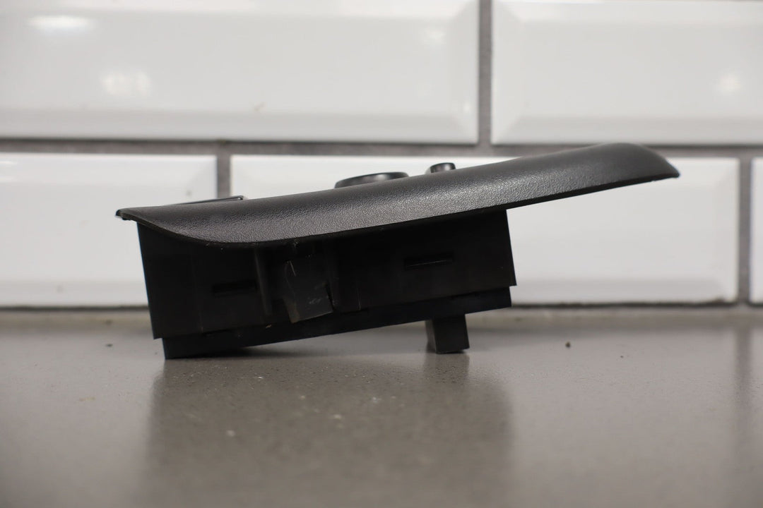 2005 - 2013 C6 Corvette Left Driver Master Window Switch W/ Bezel (Tested)