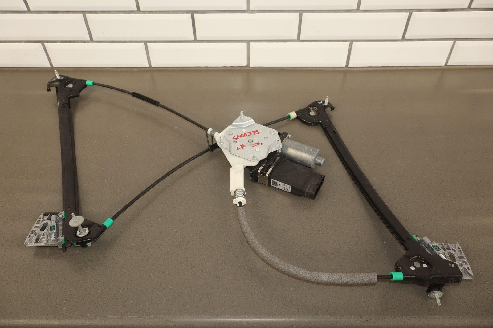 2005 - 2013 C6 Corvette Left Driver OEM Window Regulator W/Motor