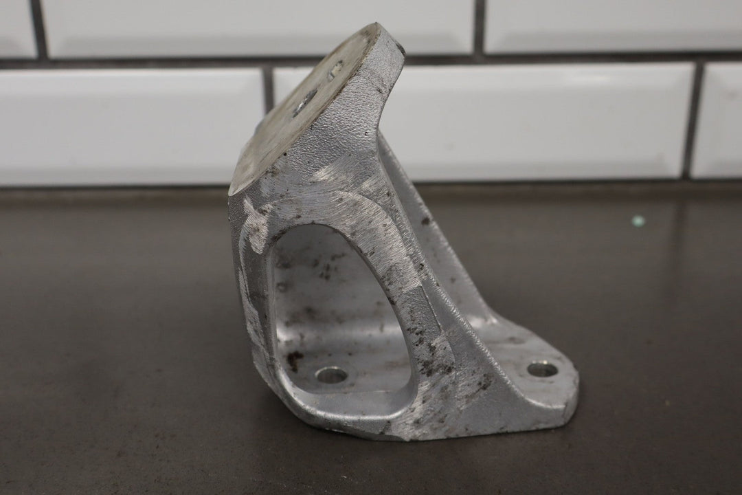 2005 - 2013 C6 Corvette LS2 LS3 LS7 Pair RH/LH Aluminum Engine Motor Mount Brackts