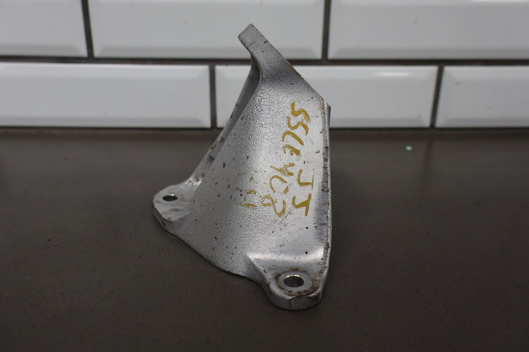 2005 - 2013 C6 Corvette LS2 LS3 LS7 Pair RH/LH Aluminum Engine Motor Mount Brackts