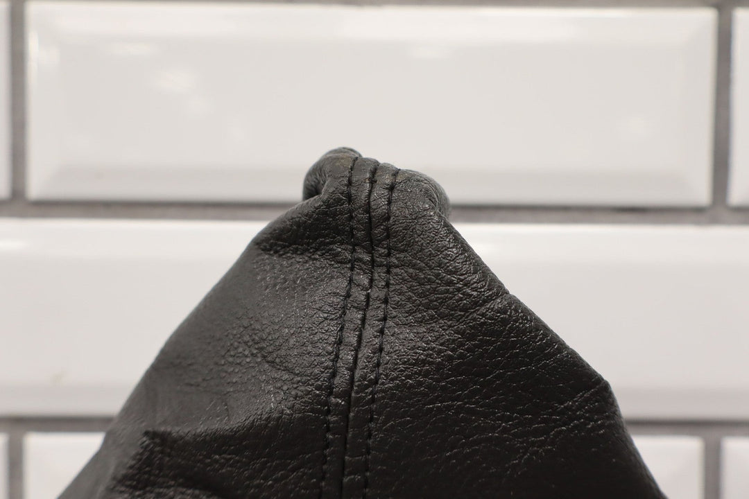 2005 - 2013 C6 Corvette Manual Transmission Floor Shift Knob & Boot