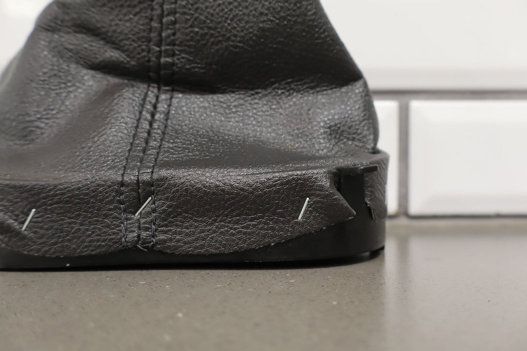 2005 - 2013 C6 Corvette Manual Transmission Floor Shift Knob & Boot