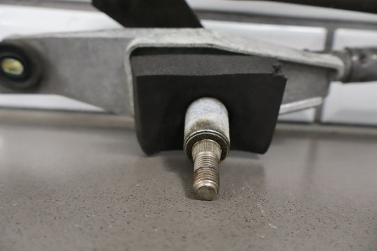 2005 - 2013 C6 Corvette Windshield Wiper Transmission W/ Motor