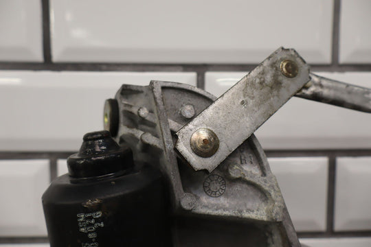 2005 - 2013 C6 Corvette Windshield Wiper Transmission W/ Motor