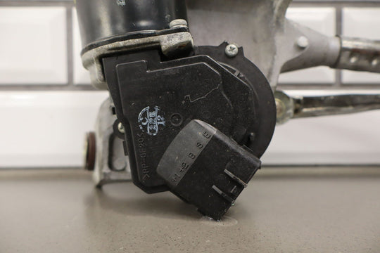 2005 - 2013 C6 Corvette Windshield Wiper Transmission W/ Motor