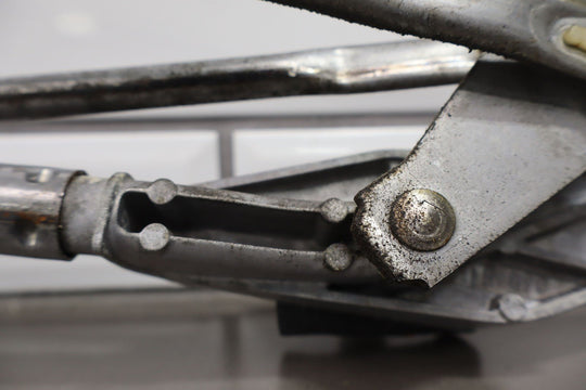 2005 - 2013 C6 Corvette Windshield Wiper Transmission W/ Motor