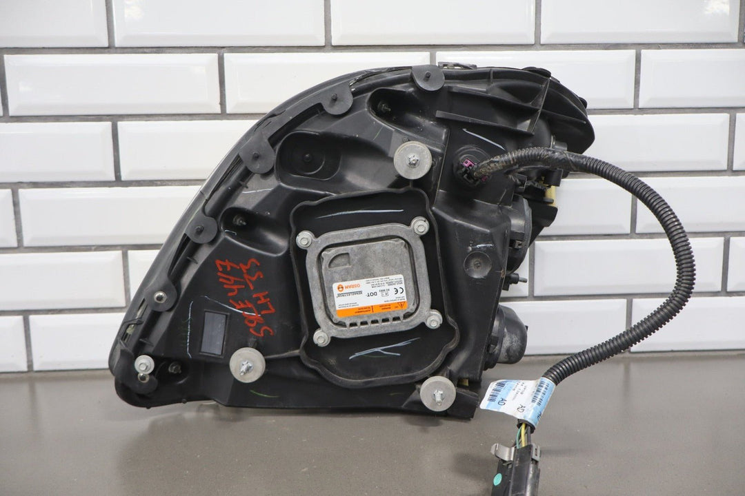 2005 - 2013 Chevrolet Corvette Base Headlamp Pair 20789681