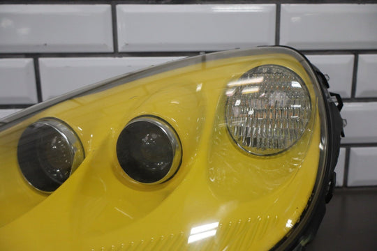 2005 - 2013 Chevrolet Corvette Base Headlamp Pair 20789681