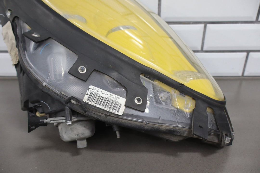 2005 - 2013 Chevrolet Corvette Base Headlamp Pair 20789681