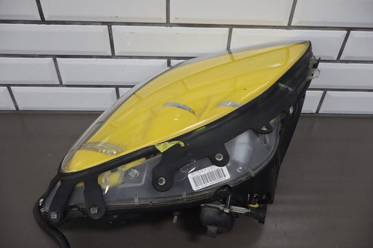 2005 - 2013 Chevrolet Corvette Base Headlamp Pair 20789681