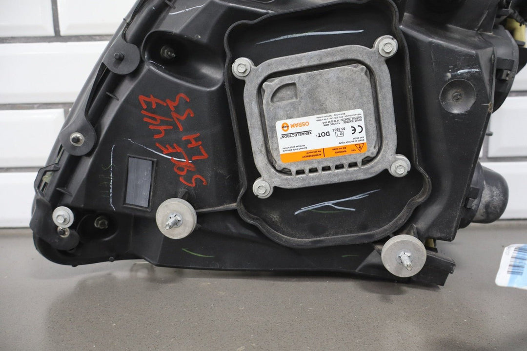 2005 - 2013 Chevrolet Corvette Base Headlamp Pair 20789681