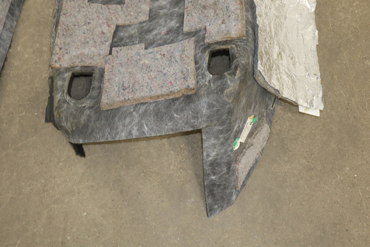 2005-2013 Chevrolet Corvette C6 Cabin Carpet Set Black