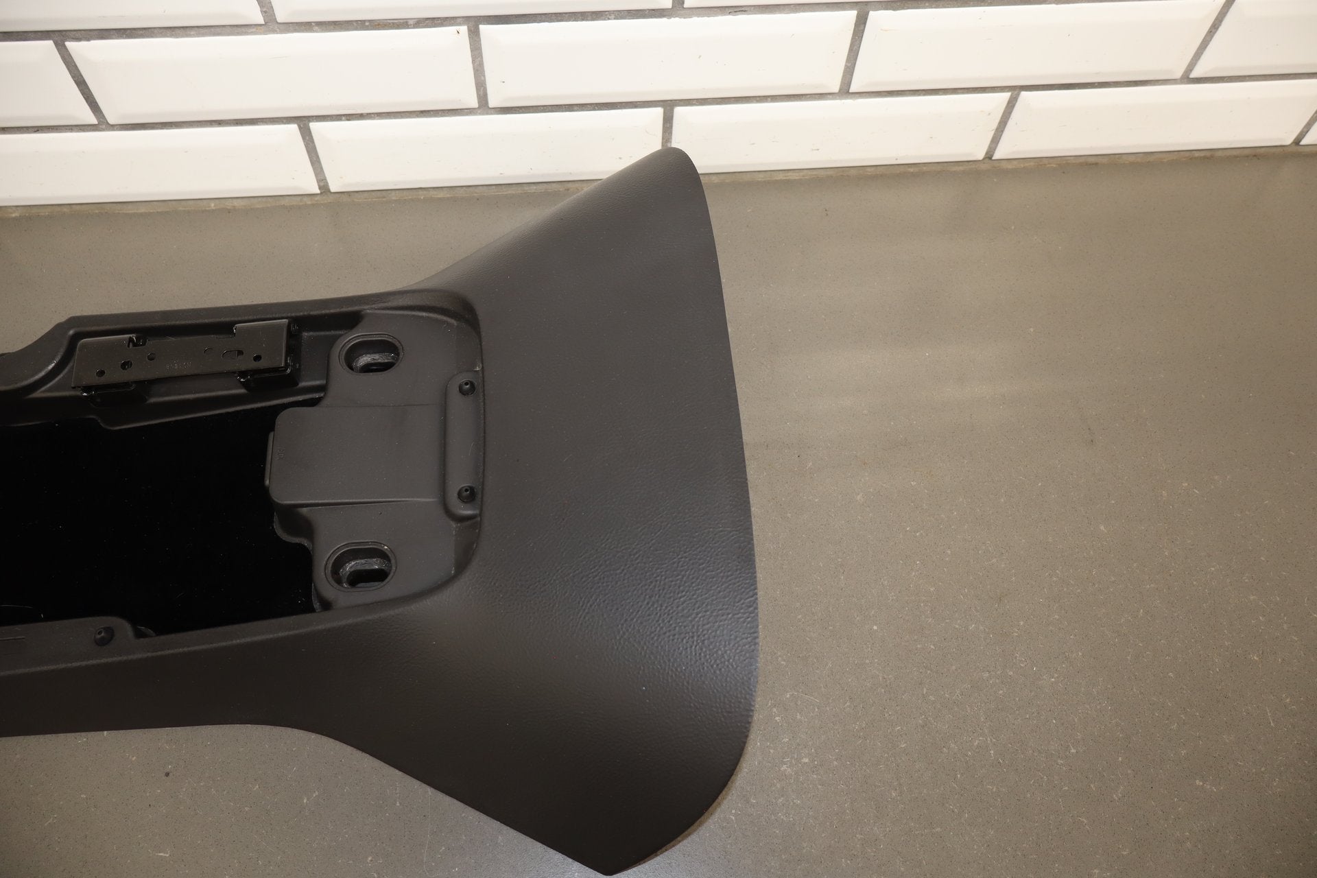 2005-2013 Chevrolet Corvette C6 Center Console Lower | No Lid