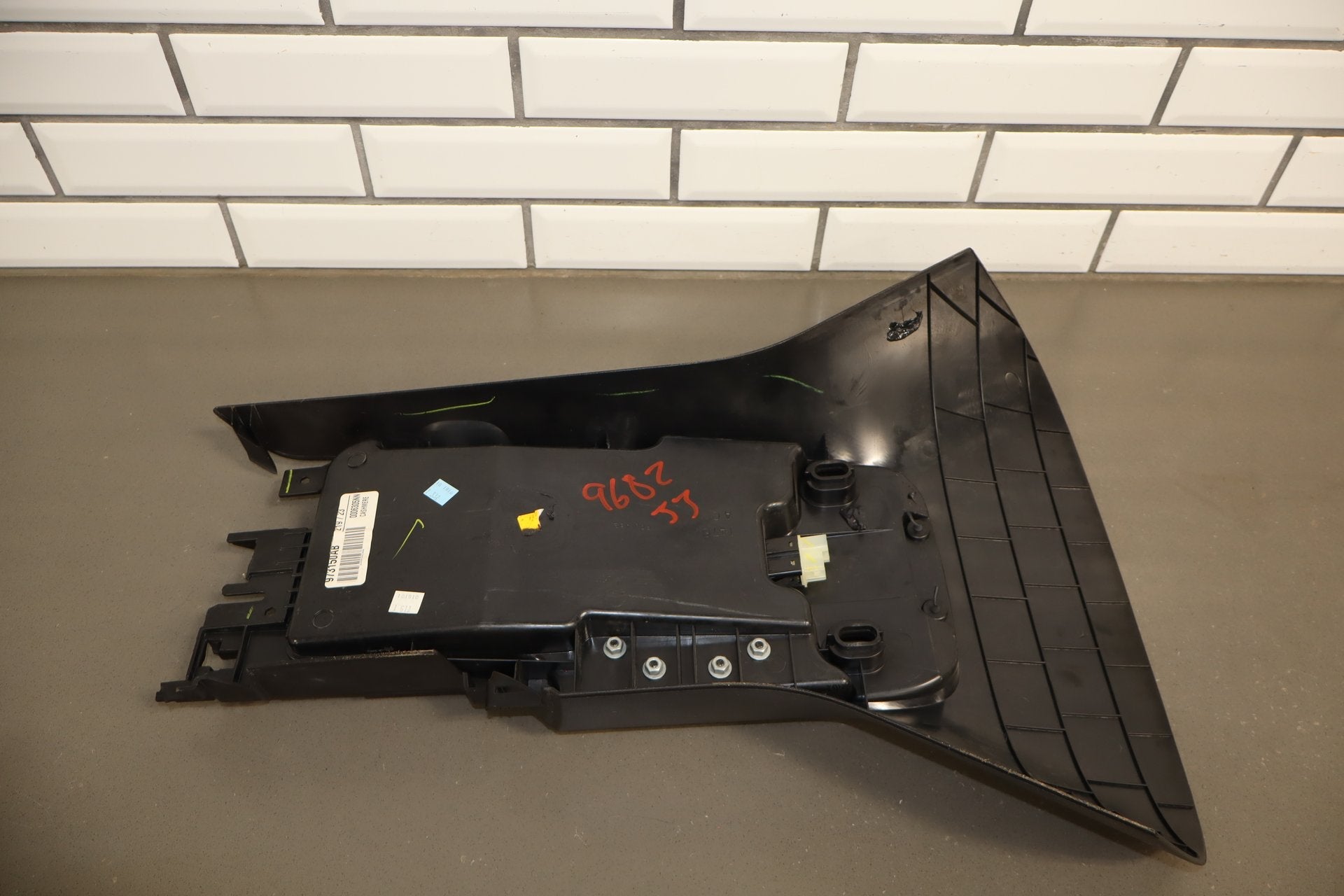 2005-2013 Chevrolet Corvette C6 Center Console Lower | No Lid