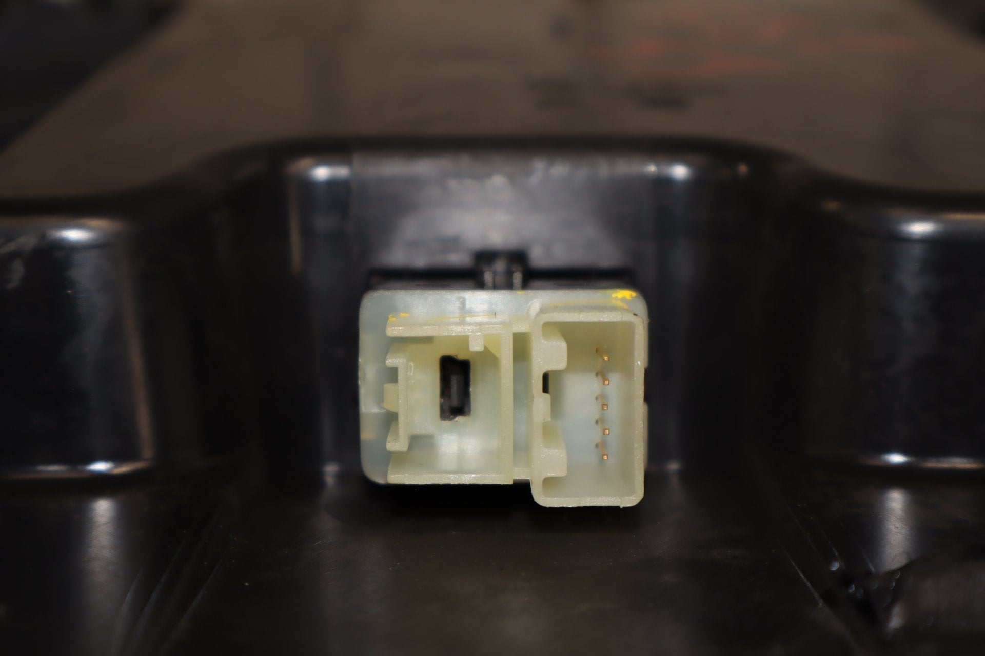 2005-2013 Chevrolet Corvette C6 Center Console Lower | No Lid