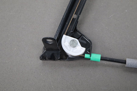 2005-2013 Chevrolet Corvette C6 Driver Left Front Door Regulator OEM 22895755