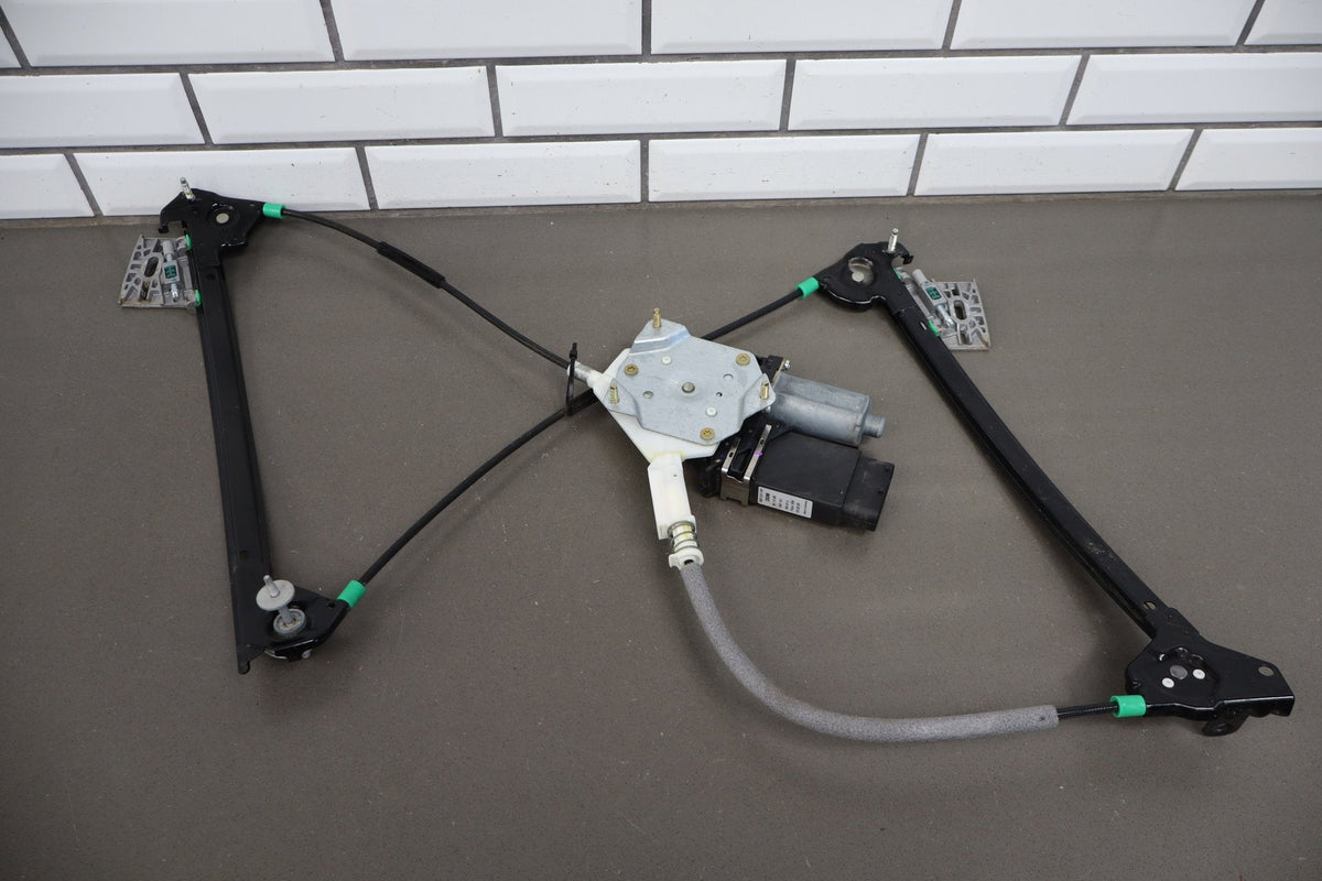 2005-2013 Chevrolet Corvette C6 Driver Left Front Door Regulator OEM 22895755