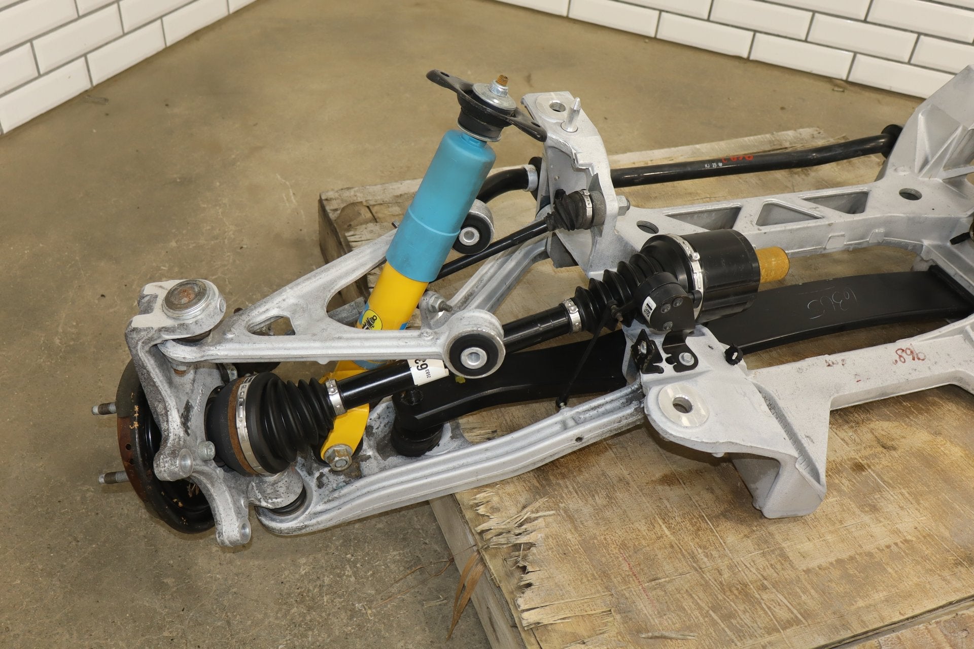 2005-2013 Chevrolet Corvette C6 Front & Rear Suspension Dropout No Carrier