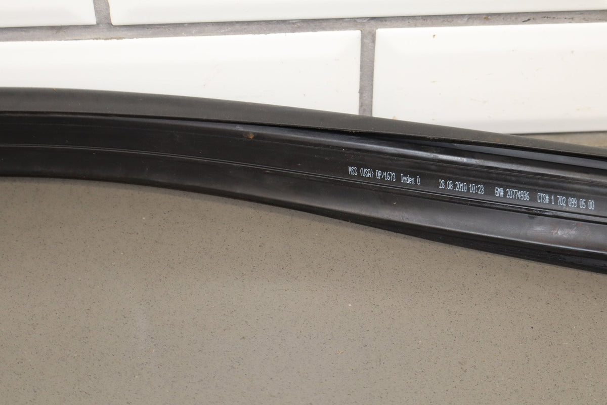 2005-2013 Chevrolet Corvette C6 Front Windshield Frame Seal Gasket