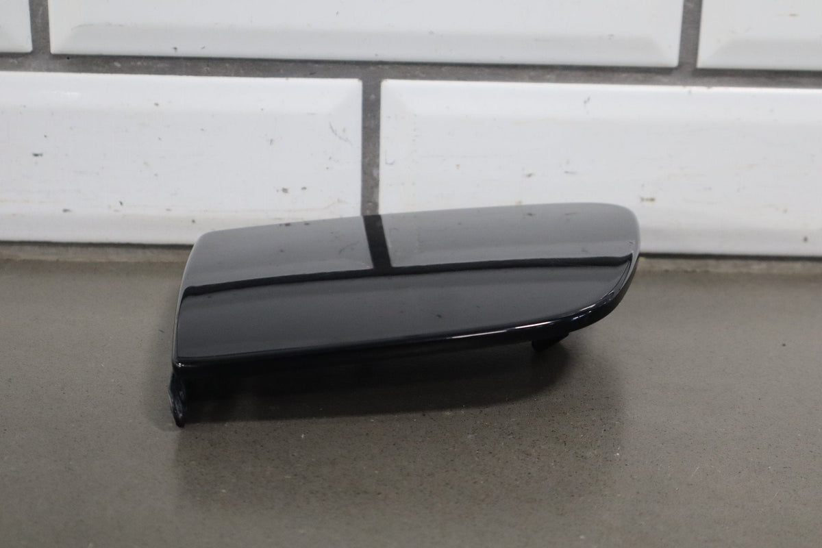 2005-2013 Chevrolet Corvette C6 - Fuel Filler Door