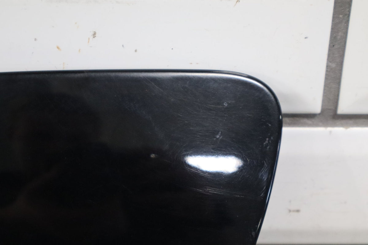 2005-2013 Chevrolet Corvette C6 - Fuel Filler Door