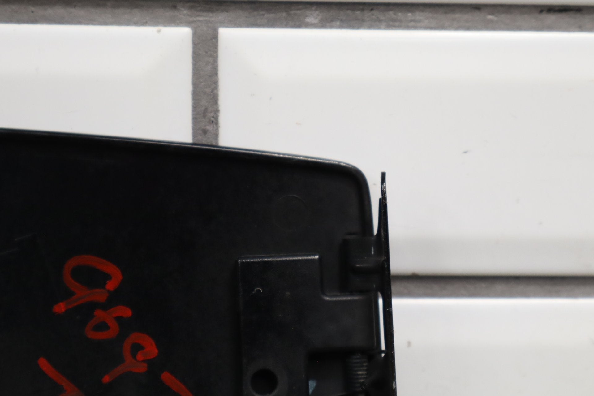 2005-2013 Chevrolet Corvette C6- Fuel Filler Door Black 41
