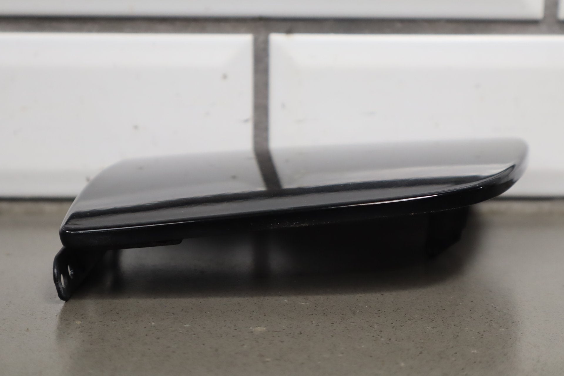 2005-2013 Chevrolet Corvette C6- Fuel Filler Door Black 41