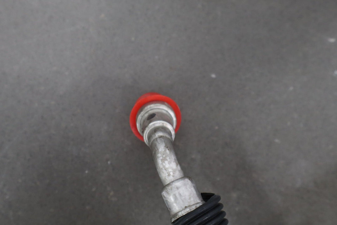 2005 - 2013 Chevrolet Corvette C6 - Fuel Line From Pump 19431777