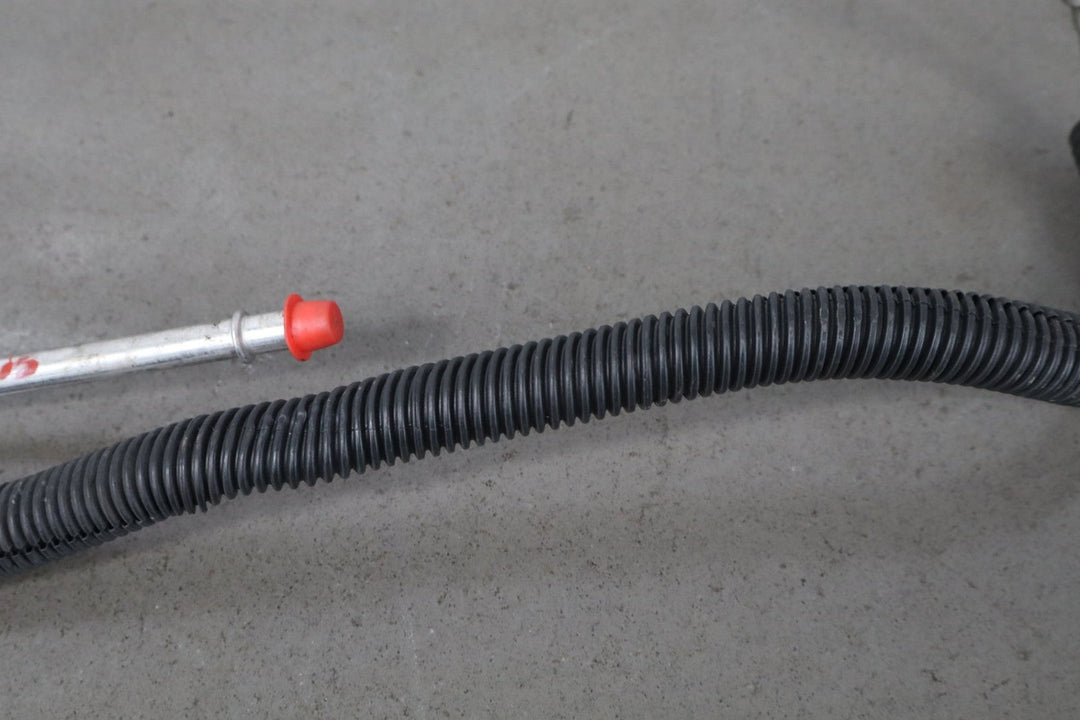 2005 - 2013 Chevrolet Corvette C6 - Fuel Line From Pump 19431777