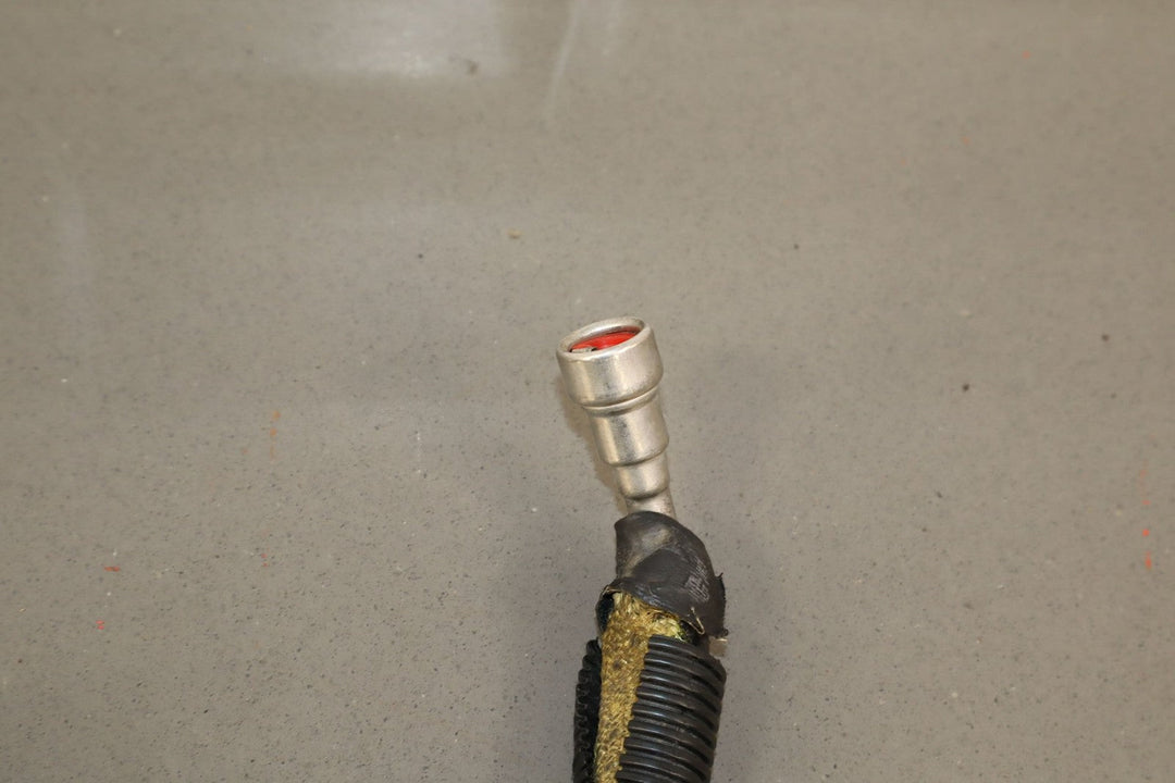 2005 - 2013 Chevrolet Corvette C6 - Fuel Line From Pump 19431777