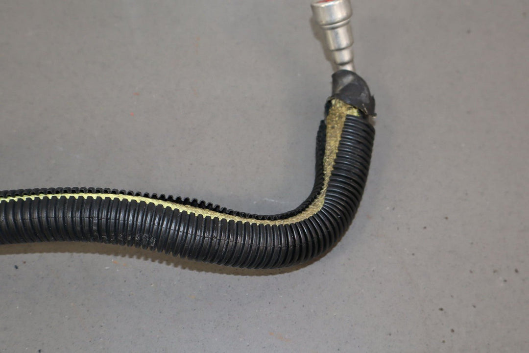 2005 - 2013 Chevrolet Corvette C6 - Fuel Line From Pump 19431777