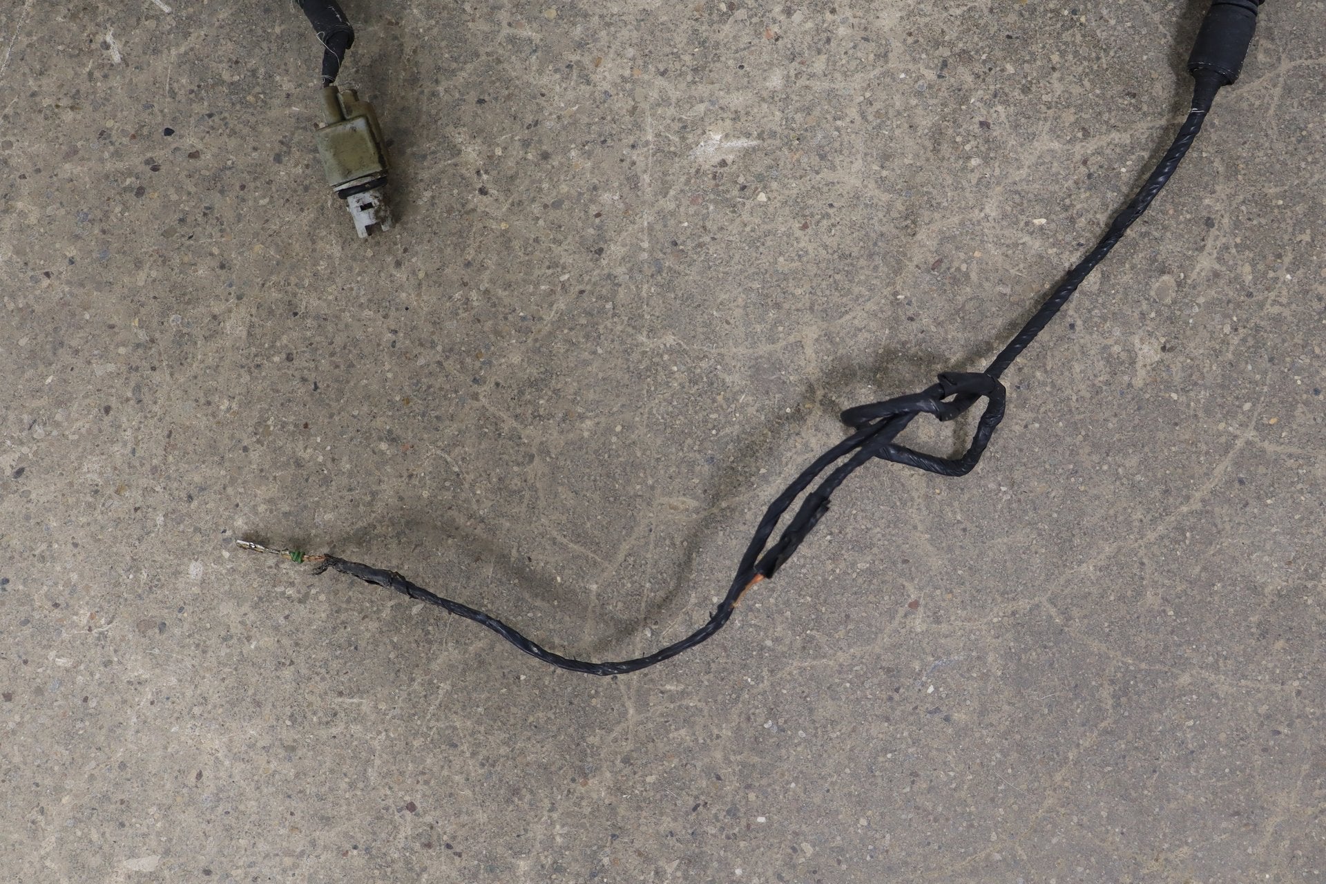 2005-2013 Chevrolet Corvette C6 - Headlight/ Engine Bay Wiring Harness
