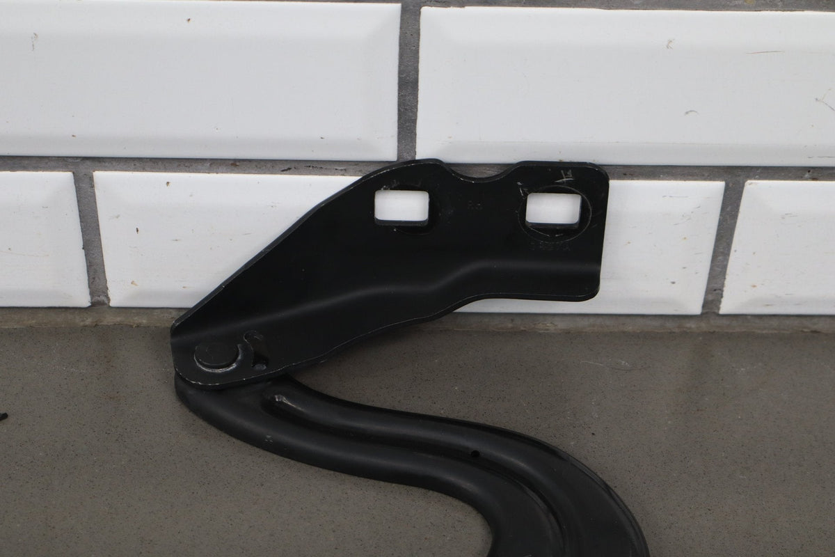 2005-2013 Chevrolet Corvette C6 - Hood Hinges Pair