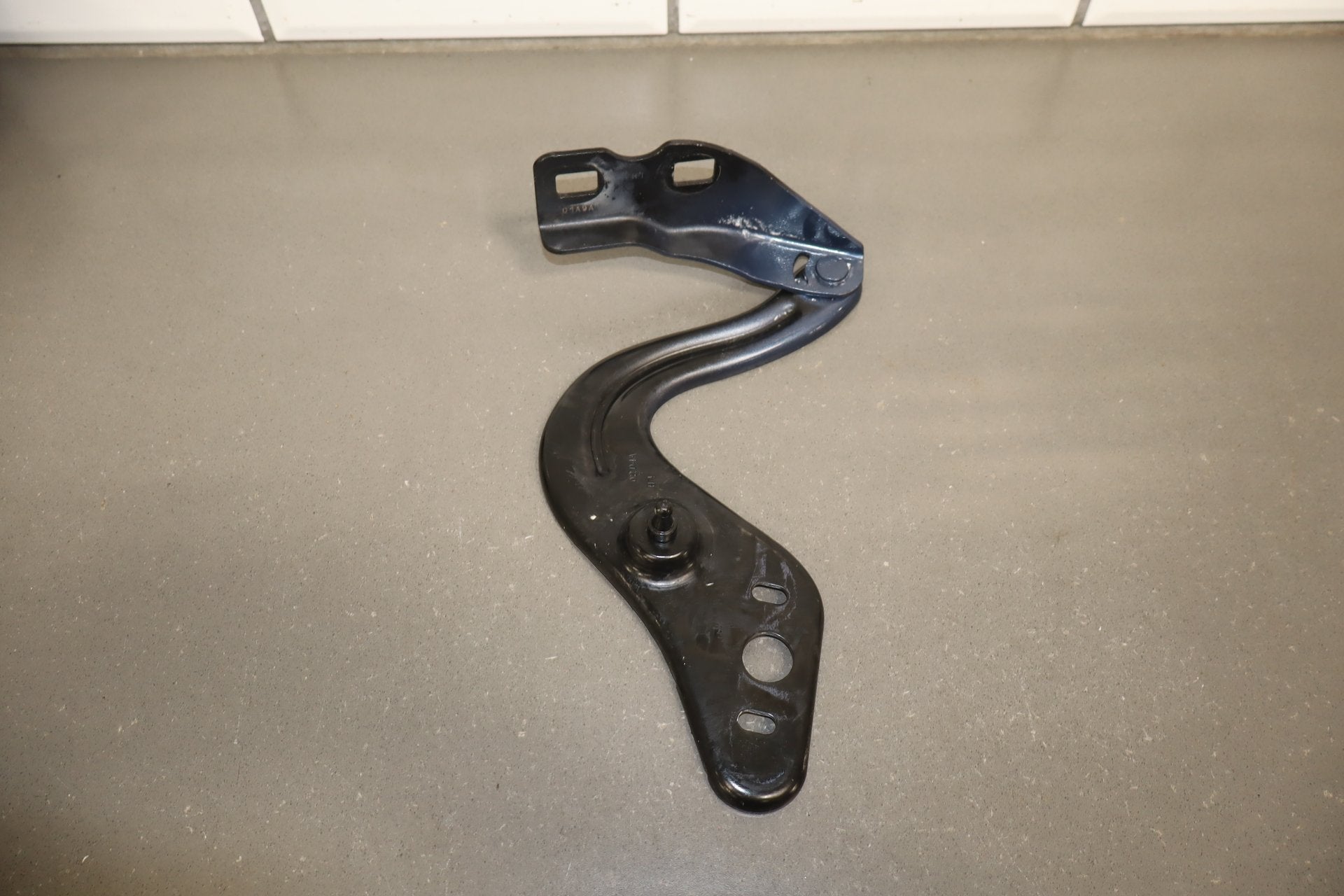 2005-2013 Chevrolet Corvette C6- Hood Hinges Pair
