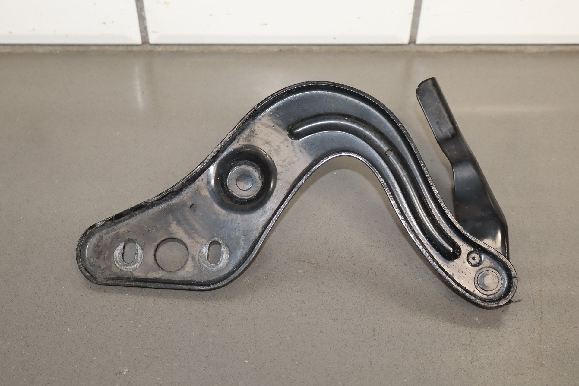 2005-2013 Chevrolet Corvette C6- Hood Hinges Pair