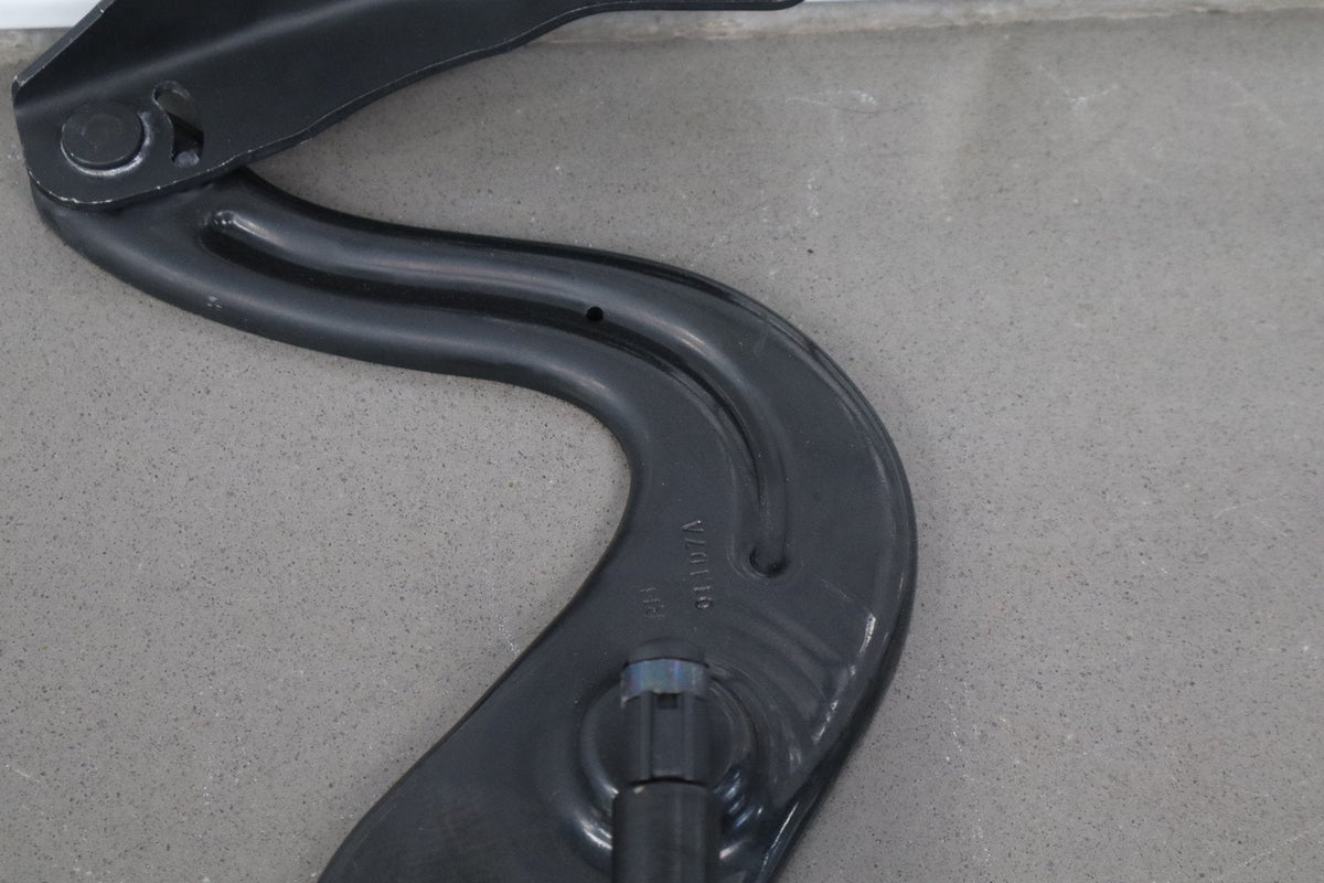 2005-2013 Chevrolet Corvette C6 - Hood Hinges Pair