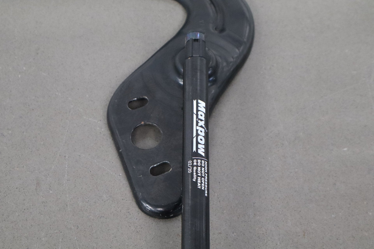 2005-2013 Chevrolet Corvette C6 - Hood Hinges Pair