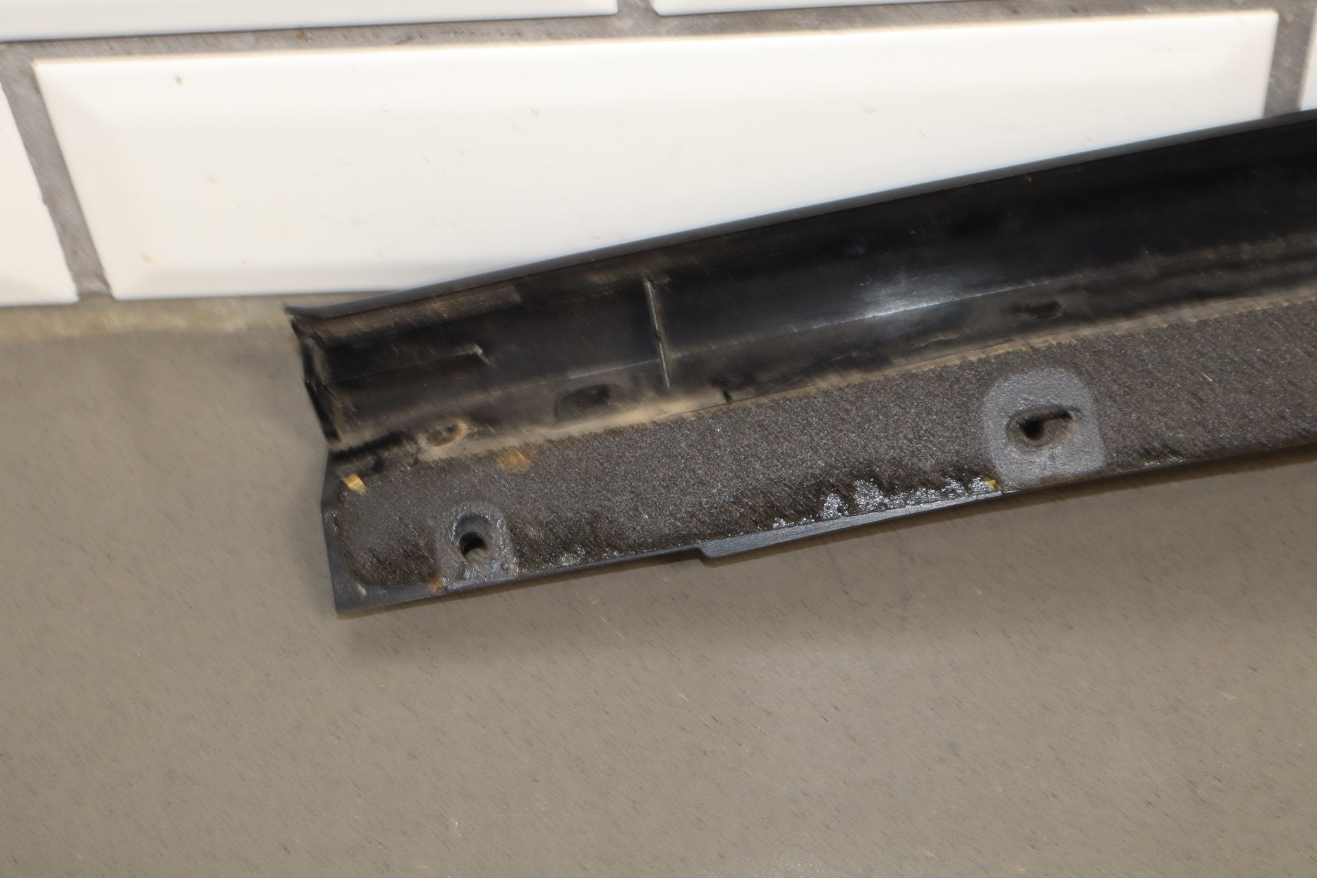 2005-2013 Chevrolet Corvette C6- Left Exterior A Pillar Trim Applique