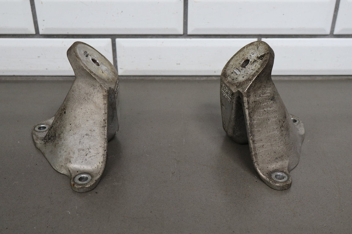 2005-2013 Chevrolet Corvette C6 LS2 LS3 LS7 - Engine Mount Brackets - Pair