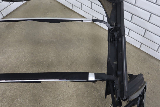 2005 - 2013 Chevrolet Corvette C6 Manual Convertible Roof Frame 89023769