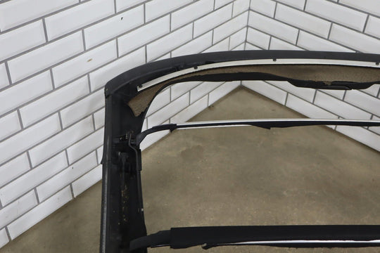 2005 - 2013 Chevrolet Corvette C6 Manual Convertible Roof Frame 89023769