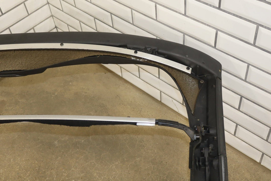 2005 - 2013 Chevrolet Corvette C6 Manual Convertible Roof Frame 89023769