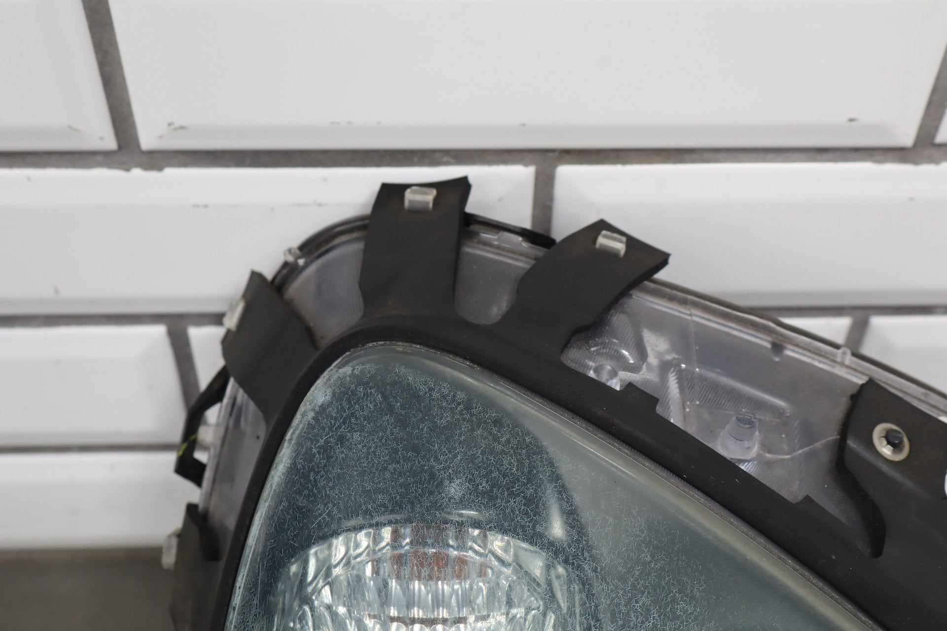 2005-2013 Chevrolet Corvette C6 Passenger Right Headlamp Black 41