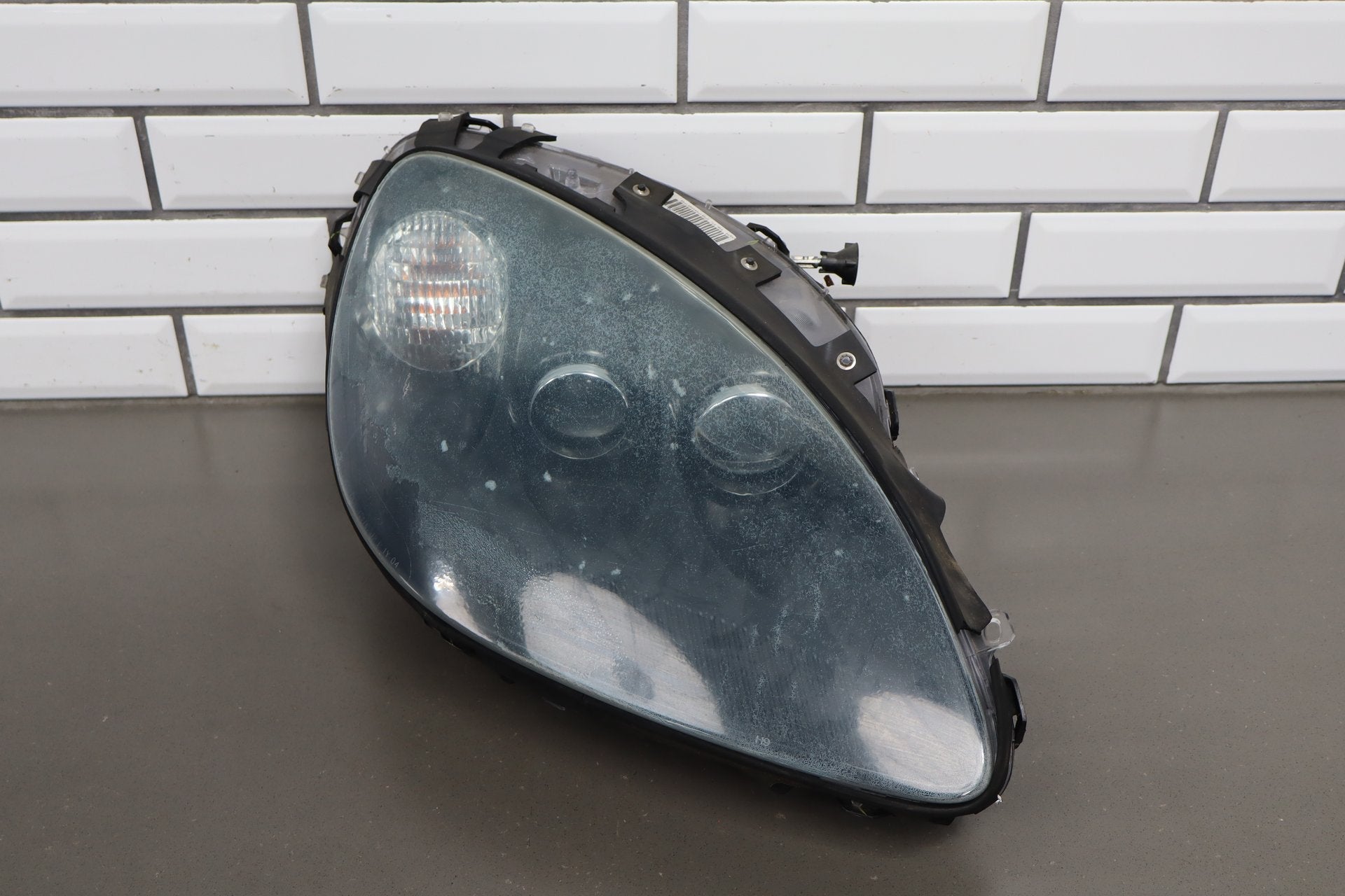 2005-2013 Chevrolet Corvette C6 Passenger Right Headlamp Black 41