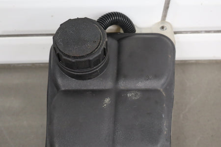 2005-2013 Chevrolet Corvette C6 - Radiator Coolant Overflow Bottle 10304487