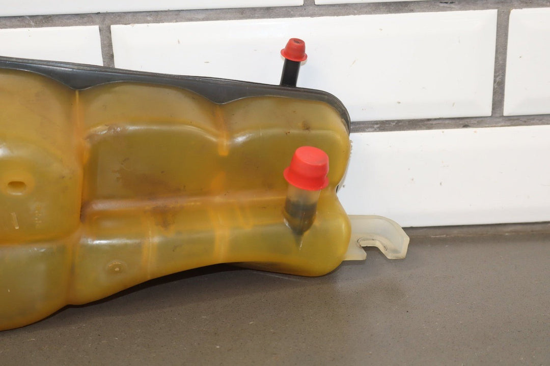 2005 - 2013 Chevrolet Corvette C6 - Radiator Coolant Overflow Bottle 10304487